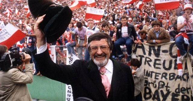 1660088506181001305.jpg 霍夫曼去世.jpg